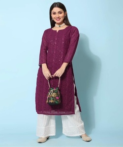 Salwar Kameez de style pakistanais en viscose et soie Georgette, fusion de la mode, vêtements traditionnels indiens, tenue de soirée, design chic et élégant - Product Image 3
