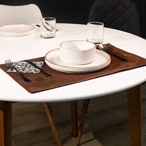 Sets de table élégants en cuir véritable, anti-odeurs, résistants, confortables, imperméables, lavables et résistants à la chaleur pour salle à manger et restaurant - Product Image 1