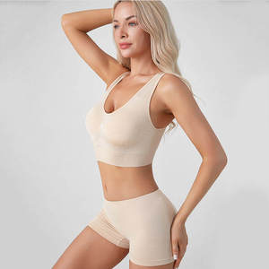 Soutien-gorge de sport pour femme avec dentelle Taille riche Bralette à enfiler sans fil personnalisée pour un confort ultime Soutien-gorge de sport respirant Pakistan - Product Image 1