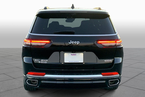 รถจี๊ปแกรนด์เชอโรกี แอล โอเวอร์แลนด์ 4WD SUV ปี 2023 มือสองสภาพดี - พร้อมส่ง - Product Image 3