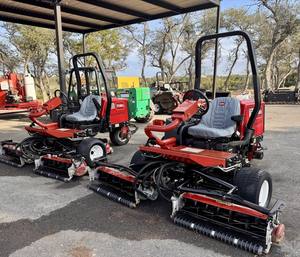 Tracteur tondeuse autoportée à essence pour l'entretien forestier et de jardin, 30 pouces, disponible à la vente - Product Image 1