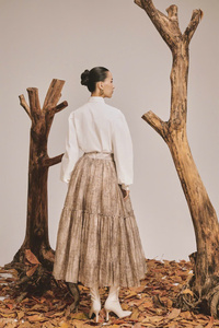 Falda de gasa para mujer elegante de talla XS hecha en Vietnam, estampado de tela de seda, cintura caída, servicios ODM para colección de otoño - Product Image 6