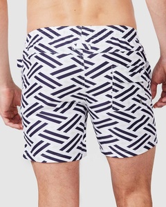 <b>Men's</b> High Street Style Solid Pattern Board <b>Shorts</b> Casual Breathable Quick Drying Fitness Printed in Black <b>White</b> 100% Polyester - Product Image 3