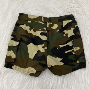 Women's Breathable <b>Elastic</b> <b>Waist</b> Medium with Pockets Outdoor Camping <b>Cargo</b> <b>Shorts</b> - Product Image 3