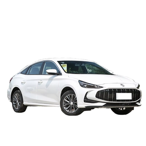 Sedán 2025 180 DVVT Gasolina Edición Inicial Exportación a Granel Disponible Gran Inventario en China En Buen Estado - Product Image 1