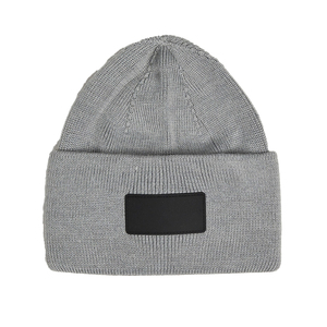 Gorro de Punto con Letras de Camuflaje, Venta Caliente, Logotipo Personalizado al por Mayor, Unisex, Ropa de Otoño, Transpirable, Impermeable, Colores Personalizados - Product Image 1