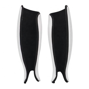 MS Terrain De Sport Hockey shin gardes - Product Image 2
