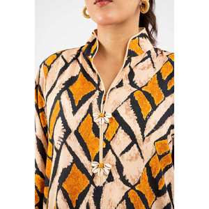 Traje Casual Naranja Karandi de 2 Piezas para Mujer, Diseño Sin Coser - Product Image 4