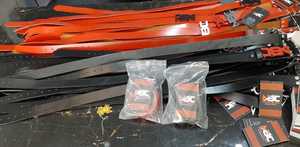 Collier de chien en cuir véritable réglable de haute qualité avec pointes et goujons Support OEM personnalisable pour grands chiens - Product Image 5