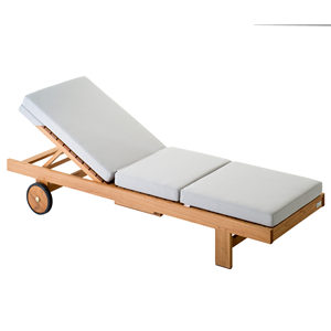 เก้าอี้อาบแดดสระว่ายน้ำกลางแจ้งเฟอร์นิเจอร์ไม้สักการออกแบบที่ทันสมัยพร้อมพื้นผิวธรรมชาติและเบาะรองนั่งทุกสภาพอากาศ - Product Image 2