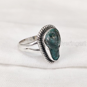 Bijoux en pierre brute Bague pour femme Turquoise tibétaine naturelle Pierre précieuse brute Décembre Pierre de naissance Bague Boho Bague en argent sterling 925 - Product Image 3