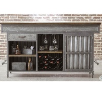 Meuble de bar autonome au design industriel moderne avec panneaux métalliques ondulés et rail de pied, comptoir de bar, casier à vin, bar extérieur