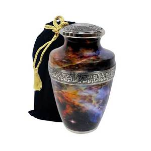 Venta caliente Urnas hechas a mano Accesorios funerarios Urna de latón Cremación Fabricante y exportador con calidad superior - Product Image 6