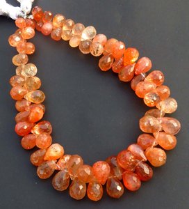 Grado superior 8,50 \ "Strand 7-10mm Naranja Natural Sunstone Gems Briolette Teardrop Faceted Loose Beads Alta calidad African Sunstone - Product Image 2