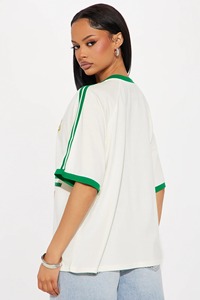 Venta al por mayor de moda holgada cuello en V Varsity Jersey estilo camiseta para mujer transpirable verano serigrafía camiseta para mujer - Product Image 4