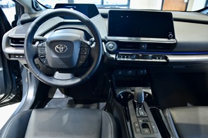 USADO LHD/RHD 2023 T0Y0TA PRIUS LIMITED - Product Image 2