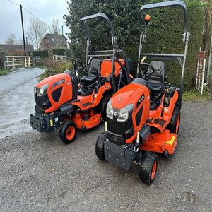 Tondeuse autoportée Kubota G261HD et Kubota G231HD, prix usine, pour jardin, à vendre - Product Image 1