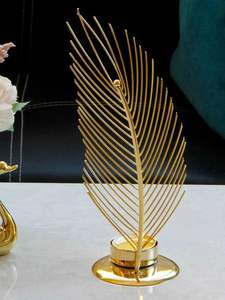 Portavelas Decorativos de Metal en Forma de Corazón para el Ramadán, para Amantes de las Velas que Buscan Agregar un Toque Único y Elegante a la Decoración del Hogar - Product Image 3