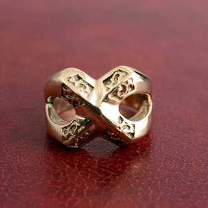 Bague en laiton faite à la main Infinity en forme de X, plaquée or 18 carats, style gothique, pour homme, vente en gros - Product Image 1