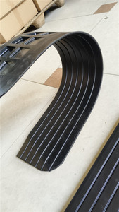 Rampe de seuil pour fauteuil roulant en caoutchouc avec bords à ailettes - Product Image 6