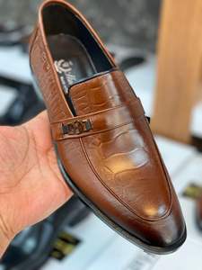 Zapatos de piel auténtica para hombre de piel de vaca, ajuste cómodo y aspecto elegante - Product Image 2