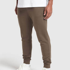 Logo personnalisé de haute qualité pour hommes, tissu de qualité supérieure respirant, taille élastique avec poignets côtelés, jambes et poches latérales, vente en gros - Product Image 3