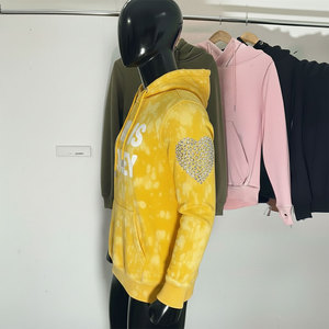 Conjunto Deportivo de Felpa con Capucha, Sudadera y Pantalones Deportivos, Diseño Simple de Alta Calidad, Logotipo Personalizado, Fabricación OEM y ODM - Product Image 2