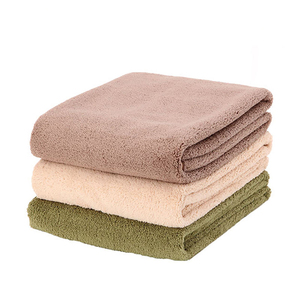 Serviettes de bain de luxe en coton 100% filé à anneaux 600 GSM, séchage rapide, très absorbantes, avec logo personnalisé pour un usage quotidien - Product Image 2