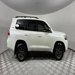 ¡Oferta Imperdible! Toyota Land Cruiser Heritage 2020 Súper Limpio, 5.7L V8 381hp, Tracción Total, Automático, Color Blanco Nieve, SUV de Lujo - Product Image 2
