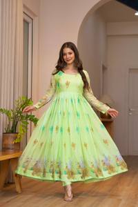 NUEVO LANZAMIENTO DE KURTA PENT DE DISEÑADOR CON DUPATTA, TELA DE ORGANZA SUAVE Y PURA CON ESTAMPADO FLORAL PARA FIESTAS, ESTILO CASUAL REVERSIBLE - Product Image 6