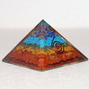 7 Chakra Gemstone Orgone Pyramid de New Star Agate Feng Shui Décoration de la maison: Vente en gros Chakra Arbre de vie Orgone Pyramid - Product Image 5