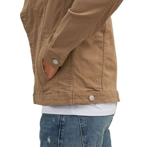 Chaqueta para hombre Chaqueta de mezclilla OEM High Street Cross Denim Abrigo de hombre Chaqueta de mezclilla vintage holgada de gran tamaño - Product Image 6