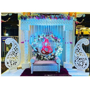 Réception de mariage indien décoration de scène blanche mariage srilankan décor de scène tactile chic dernières tendances de mariage décor de scène - Product Image 1