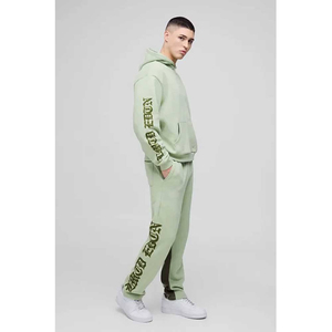Conjuntos Deportivos de Invierno para Hombre, Talla Grande, con Logotipo Personalizado, Sudadera con Capucha y Cremallera y Pantalones, Diseño Estampado, Hecho en Pakistán - Product Image 4