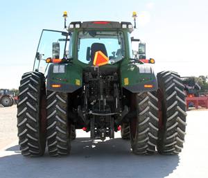 Tractores F-E-N-D-T Usados del 2020 con Motor de 300HP para Granjas - Tipos Andadores y Oruga - Componentes Esenciales: Rodamientos, Motor, Engranajes, Bomba - Product Image 3