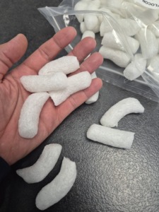 Nuggets di Esche da Pesca in PVA Bianco 2.5L, Biodegradabili ed Ecologici, Solubili in Acqua, per Protezione Ami da Pesca in Lago e Fiume (Carpa) - Product Image 5