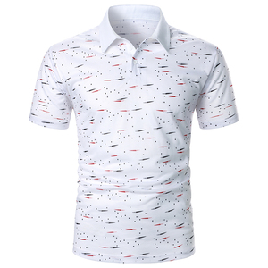 Venta al por mayor de polos de secado rápido transpirables para hombres personalizados polos de golf de patrón sólido con sublimación personalizable - Product Image 2
