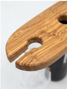Porte-bouteilles en bois de manguier avec supports à verres, design rustique, vaisselle réutilisable - Product Image 5