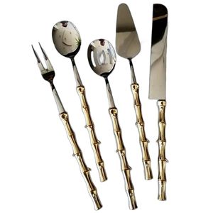 Juego de utensilios de cuchara/tenedor de Metal en tono dorado al por mayor de buena calidad para utensilios de cocina de restaurante y Hotel - Product Image 3