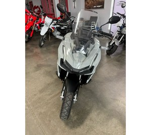 Los Más Vendidos: Nuevas Motocicletas Scooter ADV160 2026 Disponibles para Venta y Listas para Exportar - Product Image 3