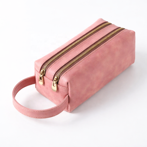 Customize Letters Leather <b>Zipper</b> Travel Wash <b>Bag</b> with Soft Handle Multi-Function Large Capacity Makeup <b>Storage</b> <b>Bag</b> - Product Image 1