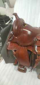 Marrón oscuro Tooled Cowboy Horse Leather Western Show Barrel Racing Horse Saddle Portable Horse Riding Saddle Listo para enviar - Product Image 4