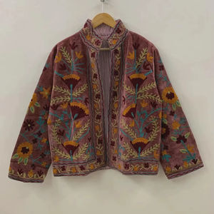 Veste d'été courte en velours brodé Suzani, style ethnique bohème, tricotée et imprimée - Product Image 1