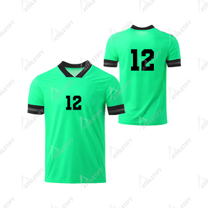 Maillot de football personnalisé et maillot de football Design confortable avec logo de l'équipe et numéros Idéal pour l'entraînement de football et de football - Product Image 2
