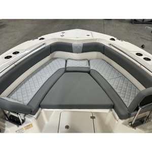 NauticStar 242L 2024 Consola Central Offshore: Nuevas Piezas y Accesorios - Product Image 1