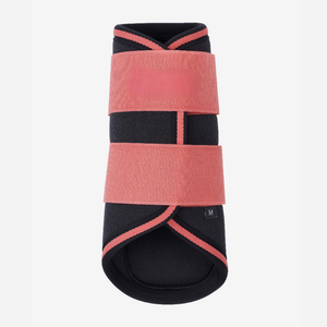 Bottes de brossage de protection pour chevaux fabriquées sur mesure au Pakistan avec rembourrage absorbant les chocs et support complet des tendons et des fetlocks - Product Image 5