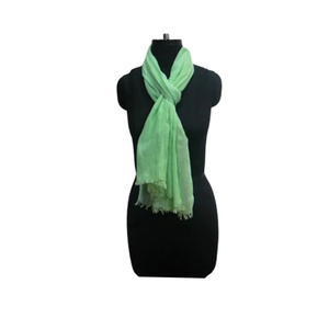 Écharpe en viscose à motif personnalisé de qualité supérieure pour dames avec nœuds et décor de pompons Châle à la mode de grossiste - Product Image 4