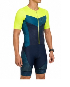 Traje de Triatlón Personalizado para Hombre, Manga Corta, Amarillo Neón con Patrón Azul, Transpirable, Ajuste Aerodinámico, Ropa de Ciclismo Reversible y Ecológica - Product Image 5