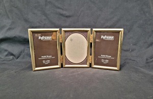 Cadre photo élégant à 3 volets en or, porte-photo décoratif élégant, présentoir de table pour bureau à domicile, cadeau de mariage - Product Image 6