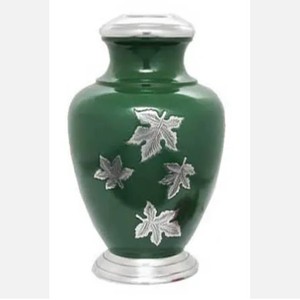 Classic Look 100% Urne funéraire adulte fabriquée à la main Urne de crémation Urne en laiton massif pour cendres humaines Vente en gros et vente chaude - Product Image 2